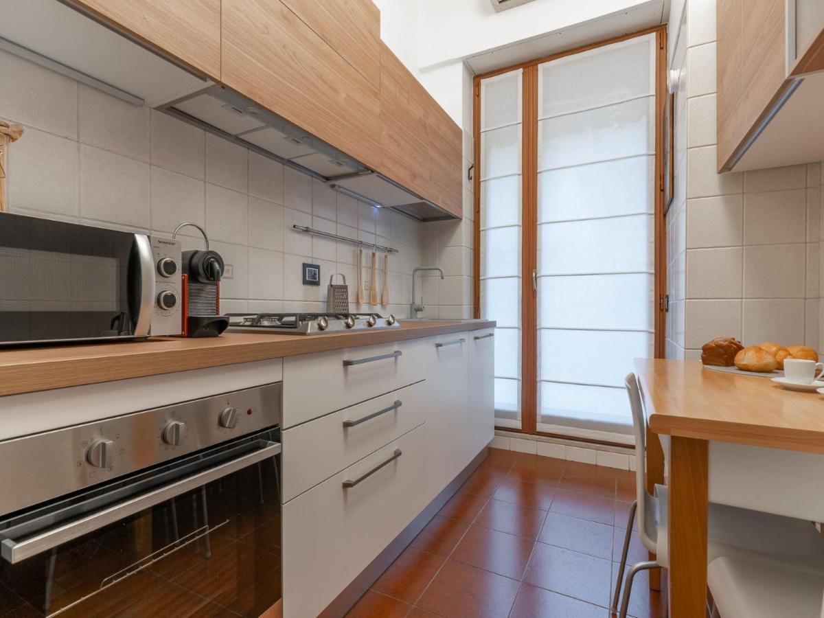 The Best Rent - Spacious Three-Bedroom Apartment In Moscova Milão Exterior foto