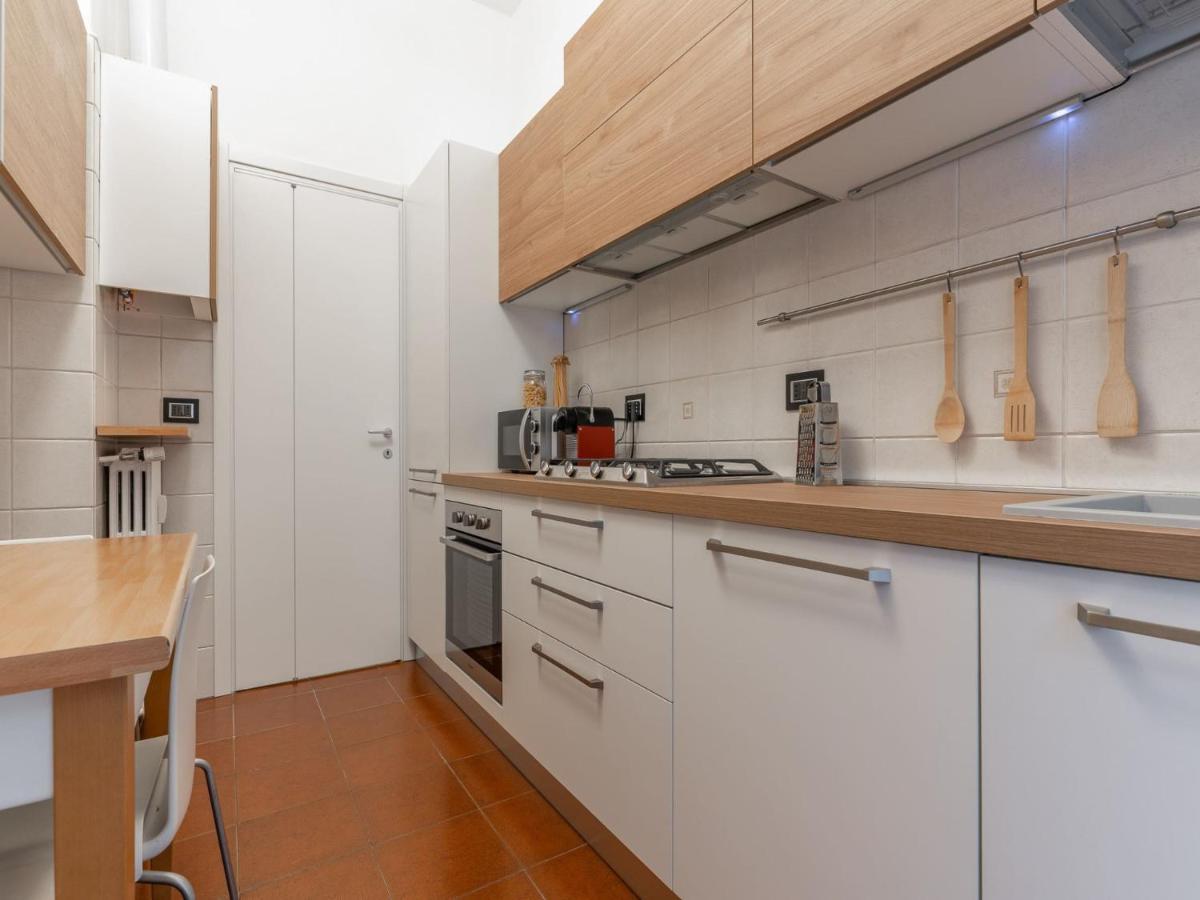 The Best Rent - Spacious Three-Bedroom Apartment In Moscova Milão Exterior foto